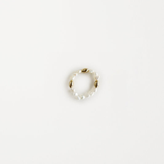 Ava Baroque Pearl and Gold Bead Elastic Ring - Private Glows