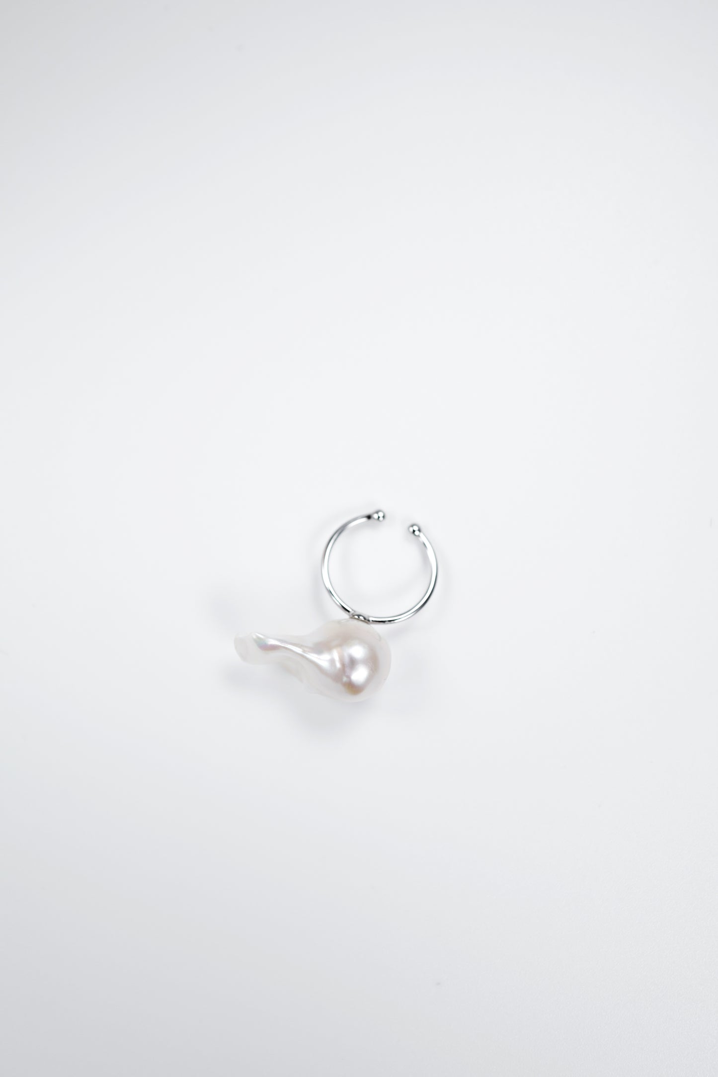 Elegance Baroque Pearl Ring - Private Glows