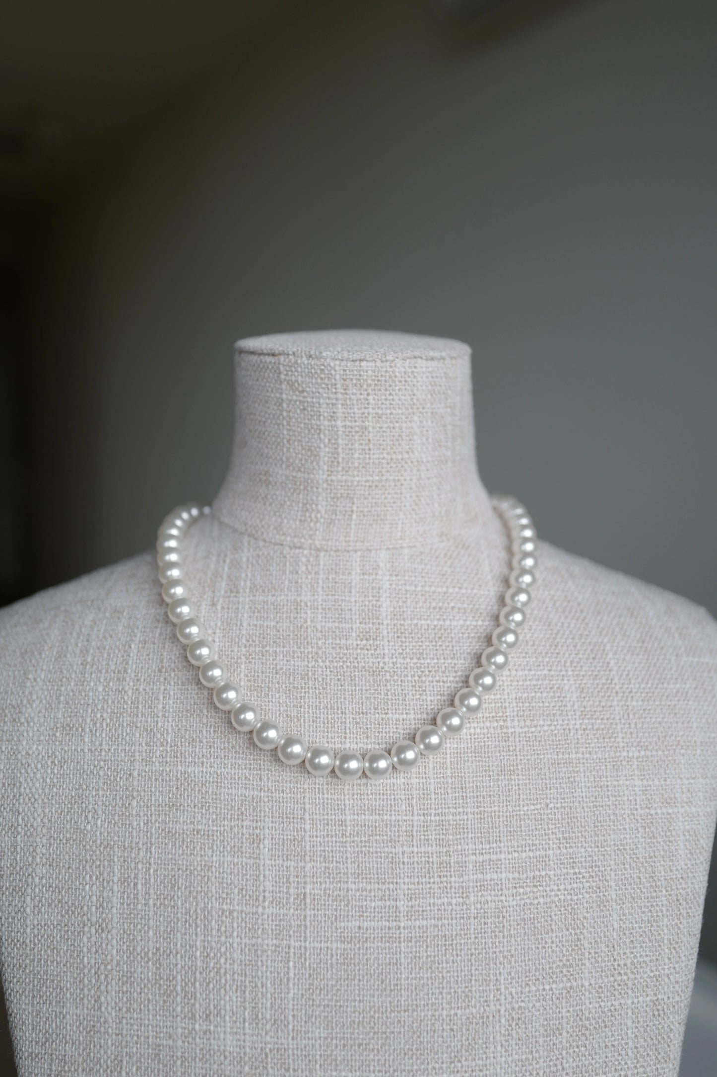 Mila Pearl Necklace – Classic Swarovski Pearl Necklace with 18k Gold-Plated Lobster Clasp