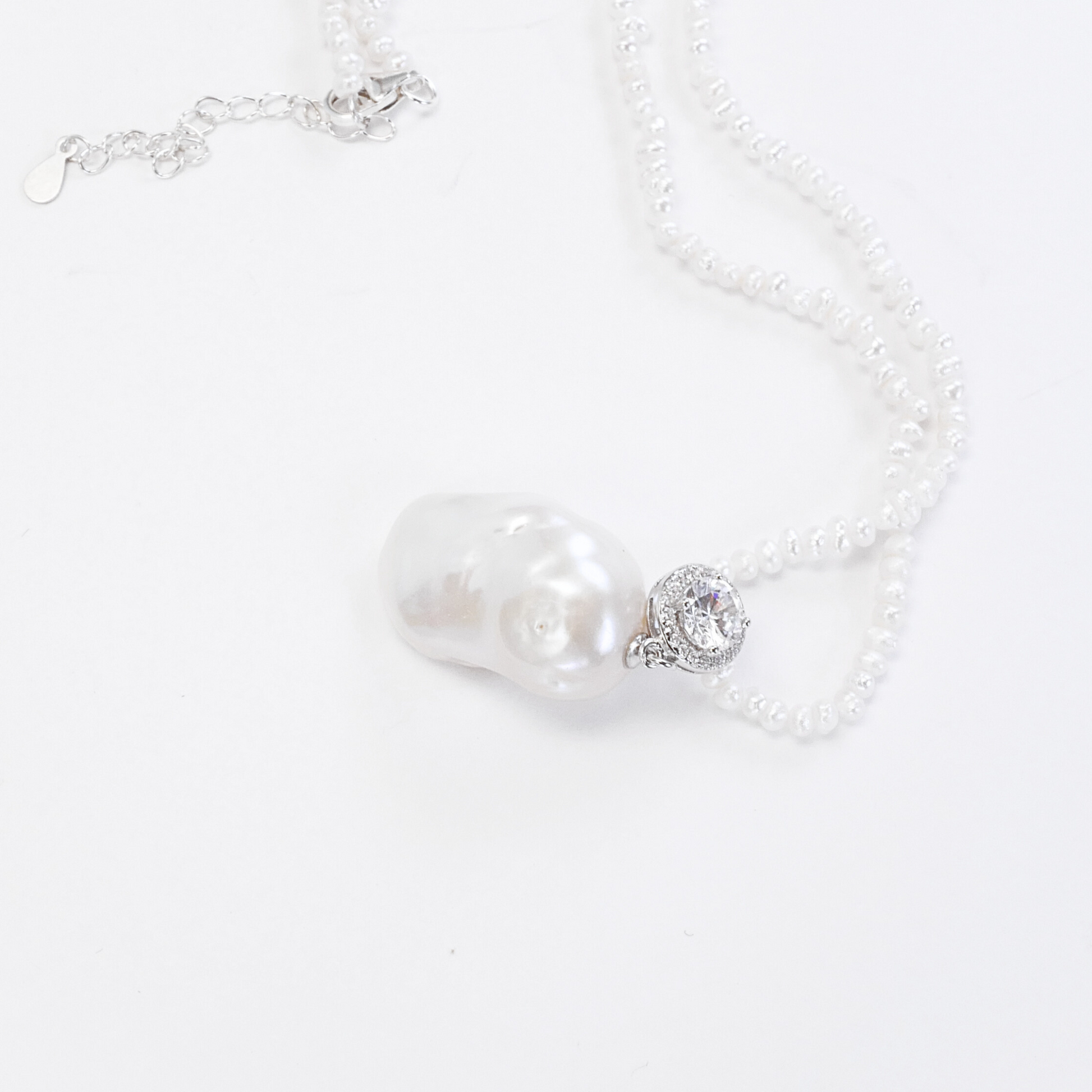 Natural Baroque Freshwater Pearl Pendant Necklace - Private Glows