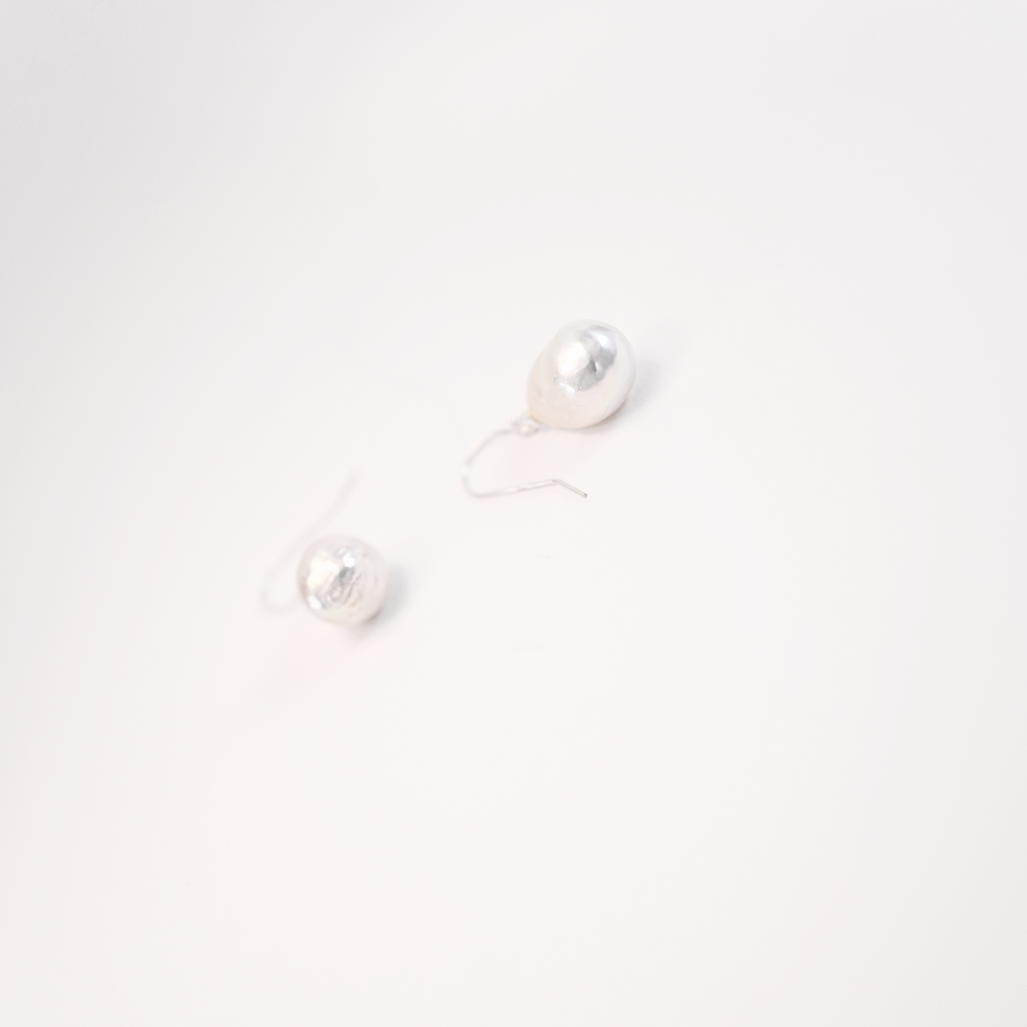 Natural Baroque Water Drop Pearl Earrings - Private Glows